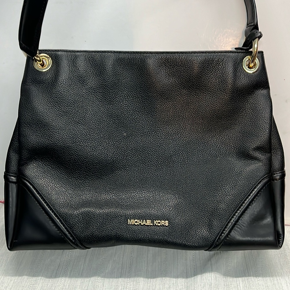 Michael Kors black pebbled leather shoulder bag